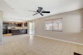 Building Photo - 688 Emerald City Ave