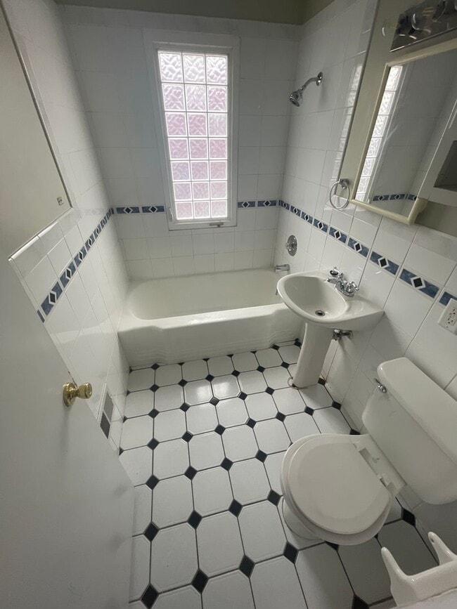 Photo - 6013-6015 Birch St Apartment