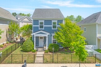 Building Photo - 8155 W End Dr
