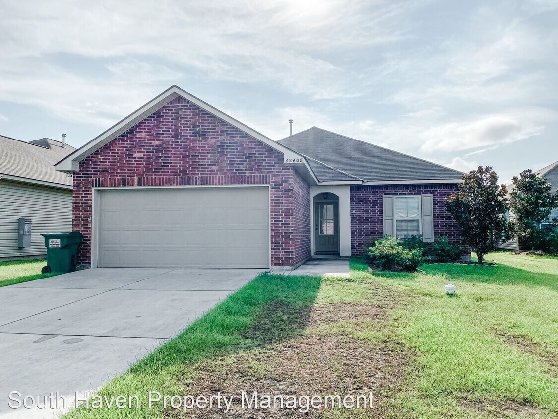42608 Baystone Ave, Prairieville, LA 70769 House Rental in