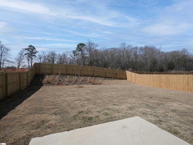 Foto del edificio - 403 Bryland Wy