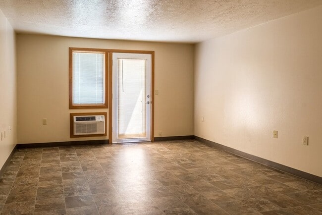 Foto del edificio - 410 NE Oak St