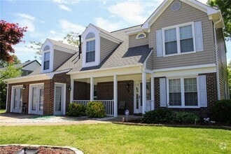 Building Photo - 1585 Devon Way
