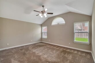 Building Photo - 22610 Birch Ridge Meadow Dr