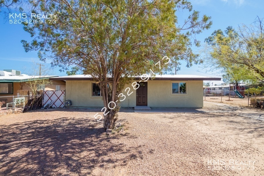 1937 S Amalia Ave, Tucson, AZ 85713
