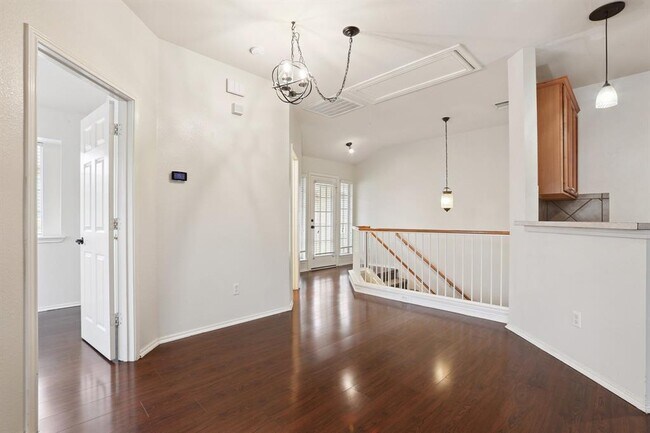 Foto del edificio - 16100 S Great Oaks Dr