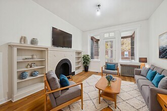 Building Photo - 2627 W Rice St