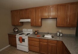 Otro - 1127-1131 E 23rd St