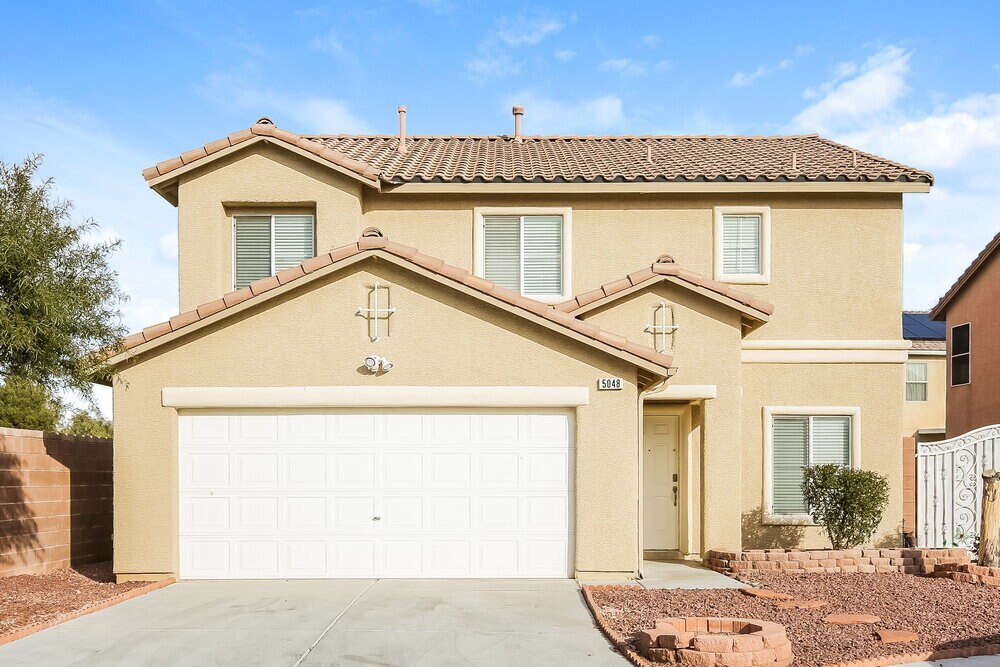 Foto principal - 5048 Charlo Dr