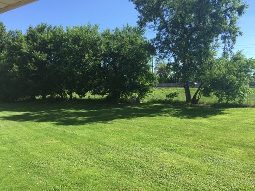 Building Photo - 1111 Pine Grove Cir