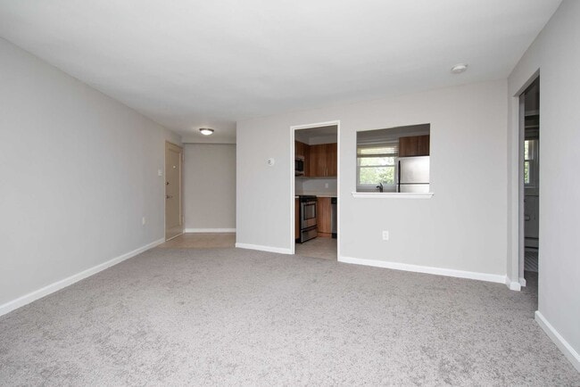 Building Photo - Oak Gardens Apartments