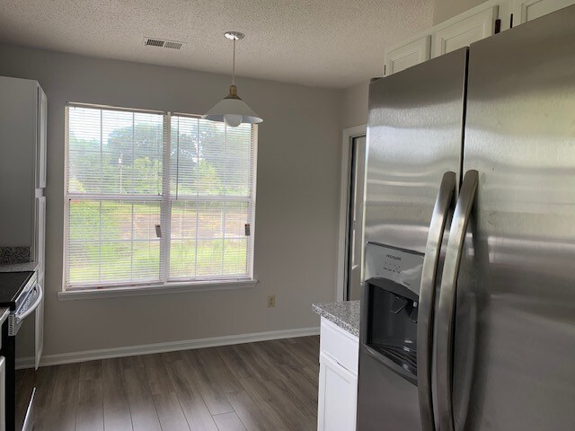 Building Photo - 5803 Amity Springs Dr