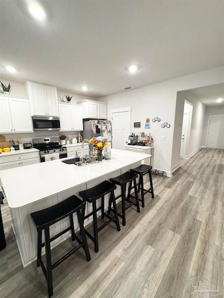 Foto del edificio - 3095 Silver Maple Dr