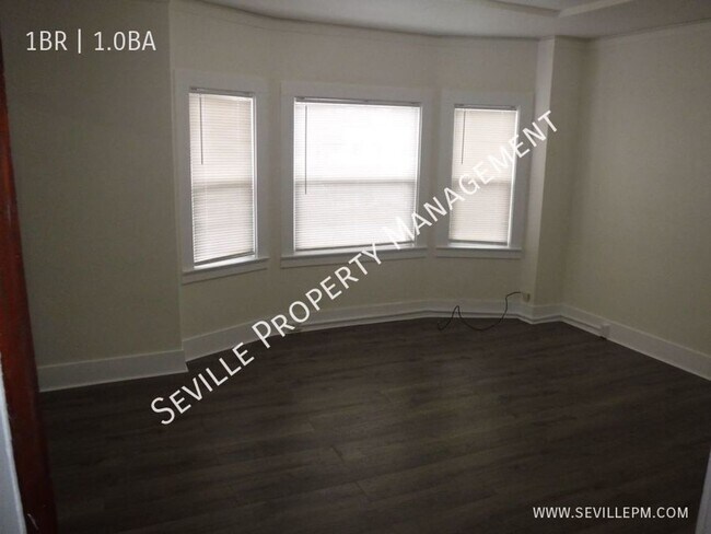 Building Photo - 5742 Kingsley Cir