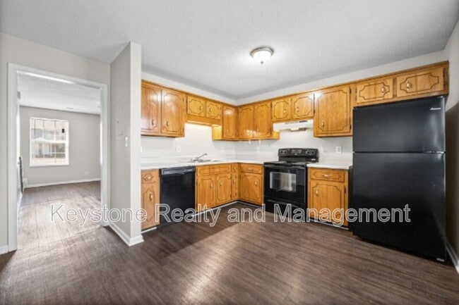 Building Photo - 1721 Baltimore Dr