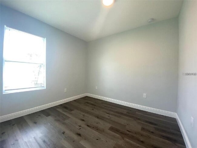 Building Photo - 1030 NW 57th Ct