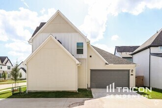 Building Photo - 22816 Terrazzo Dr