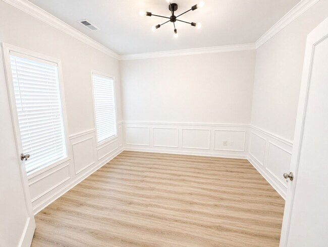 Foto del edificio - 1221 Bentwillow Way