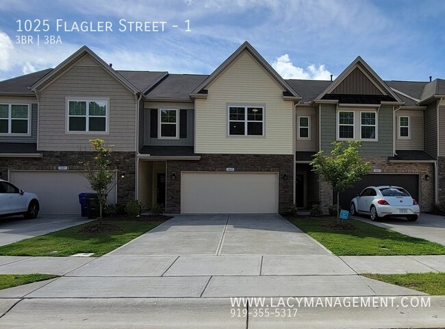 Building Photo - 1025 Flagler St