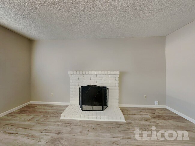 Foto del edificio - 748 La Cruz Ln