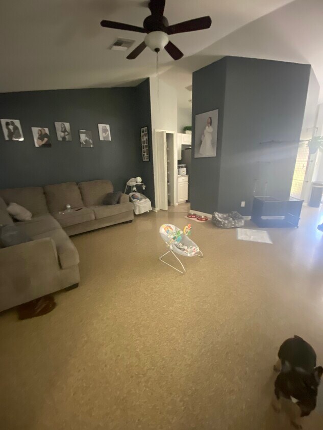 Foto principal - 4629 29th St SW