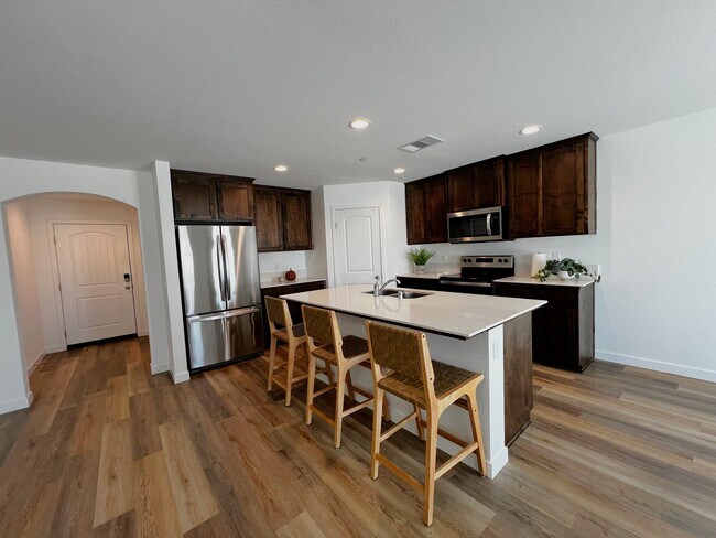 Building Photo - 7409 Millers Pt Ln