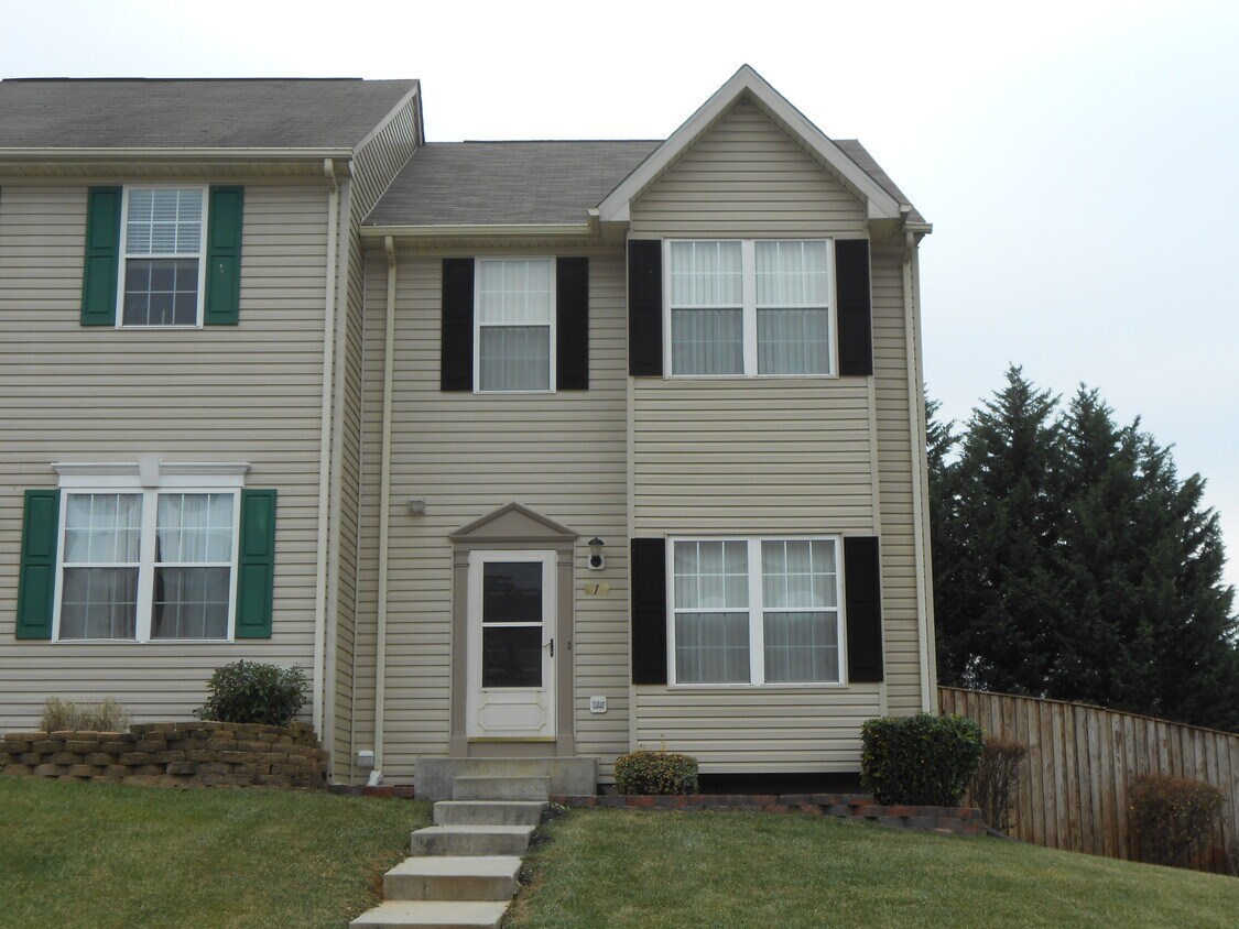 1 Bellhurst Way, Nottingham, MD 21236 Townhome Rentals in Nottingham
