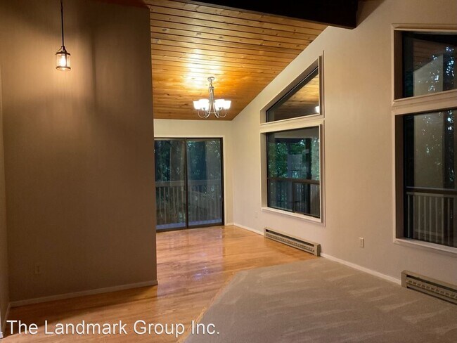 Building Photo - 4 br, 2 bath House - 21440 NE Union Hill RD
