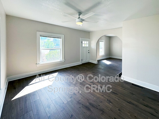 Building Photo - 722 W Cucharras St