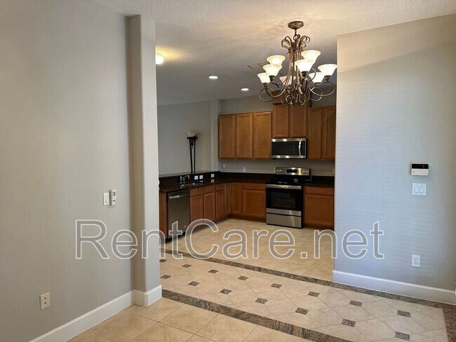 Foto del edificio - 13841 Ancilla Blvd