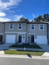 Building Photo - 6157 Daerr Rdg St