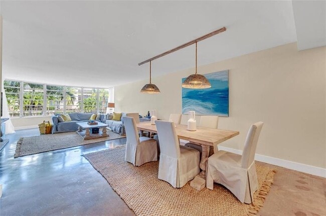 Foto del edificio - 3051 NE 48th St
