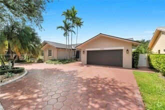 Building Photo - 8482 NW 166th Terrace