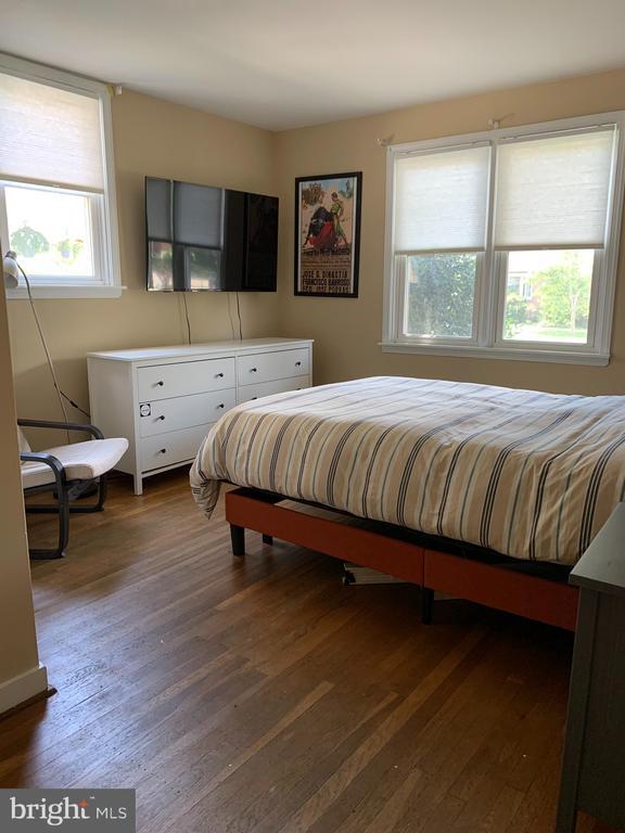 Foto del edificio - 29 Brookside Rd