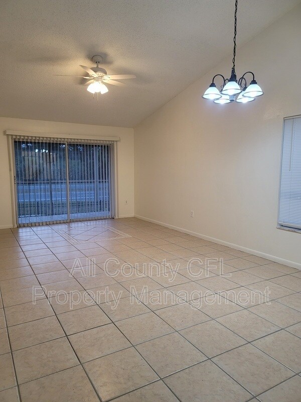 Building Photo - 4400 White Pine Ave