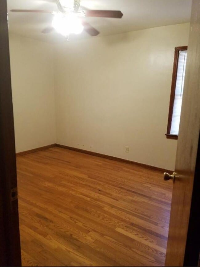 Foto del edificio - 1969 Mark Trail