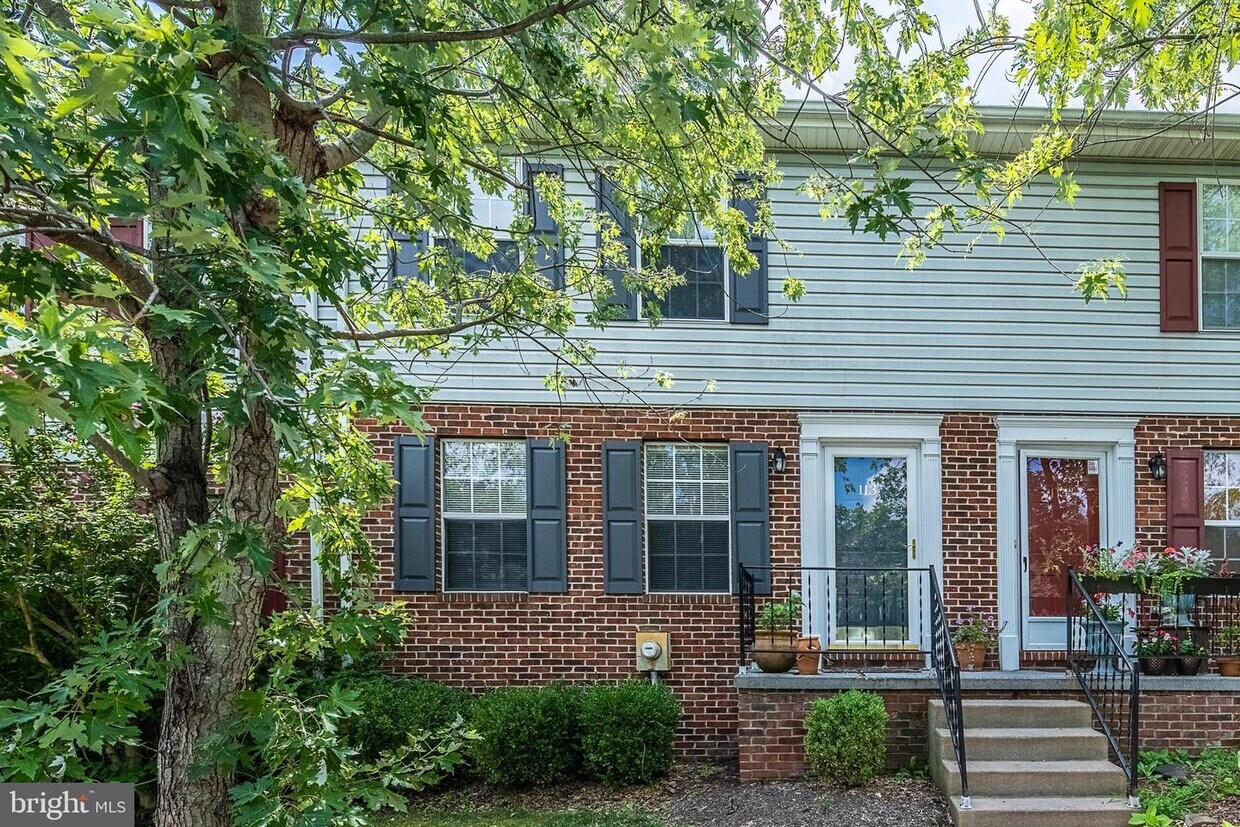 113 Waterford Ln, Winchester, VA 22602 Townhome Rentals in Winchester