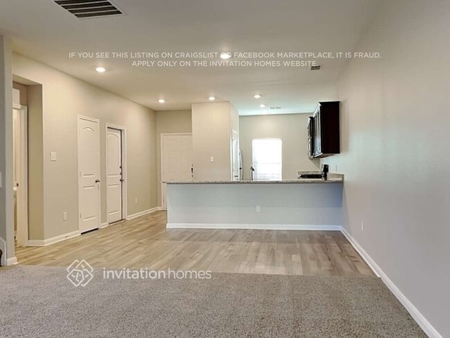 Foto del edificio - 3127 Angus Dr