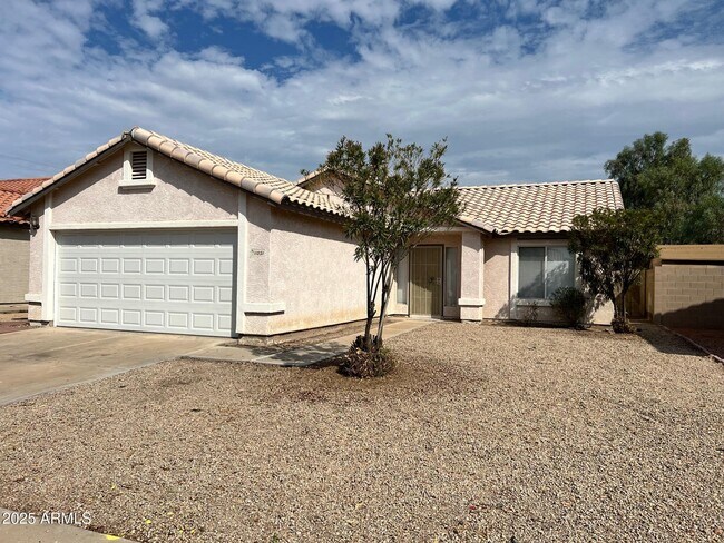 Foto del edificio - 11231 W Golden Ln