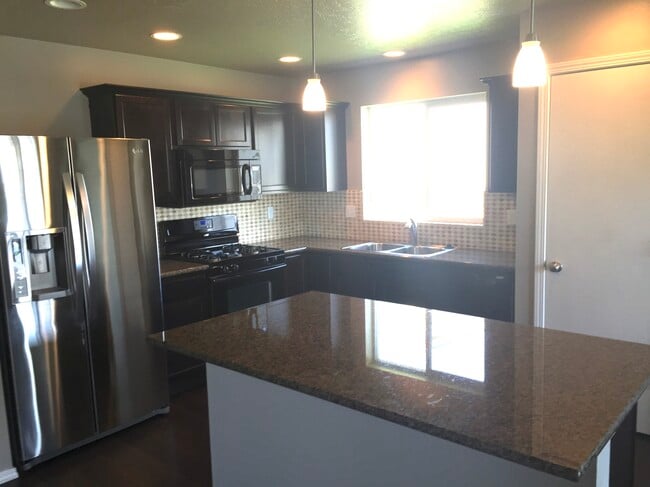 Foto del edificio - 3932 S Veneto Pl