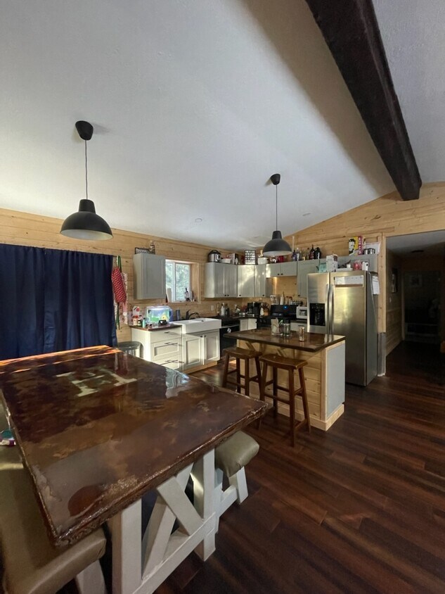 2531 Clydesdale Dr, North Pole, AK 99705 Townhome Rentals in North