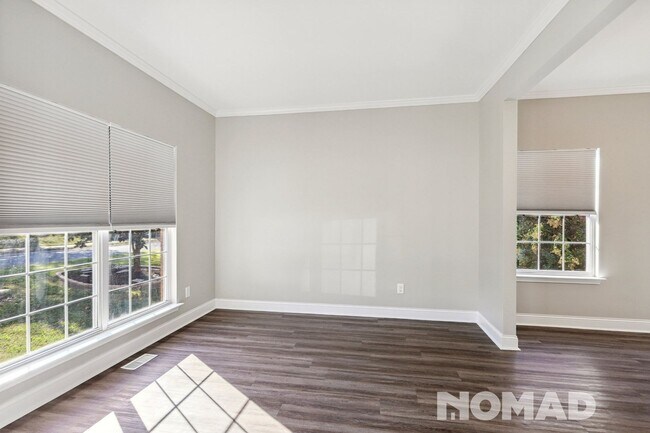 Building Photo - Modern Home + Basement in Mansker Farms