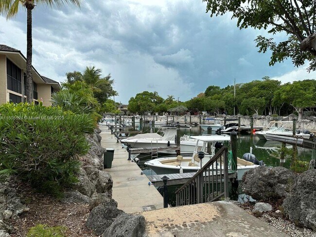 Building Photo - 96000 Overseas Hwy