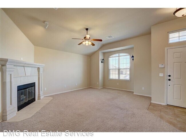 Building Photo - 3 br, 2 bath House - 4016 Red Apple Circle