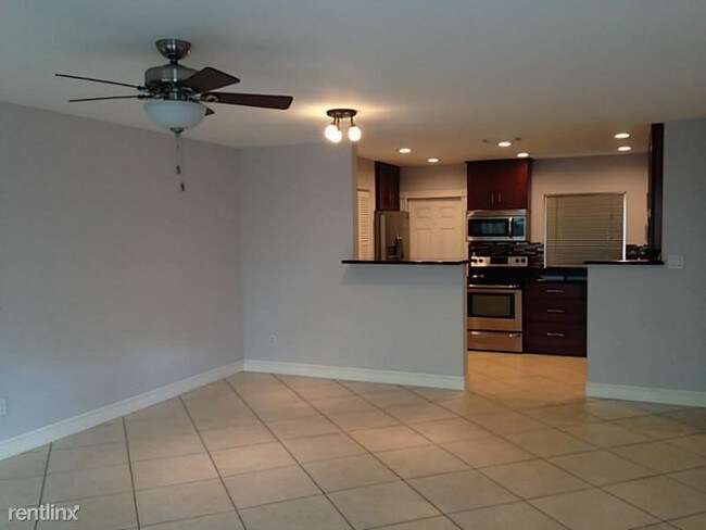 Foto del edificio - 404 SW 9th St