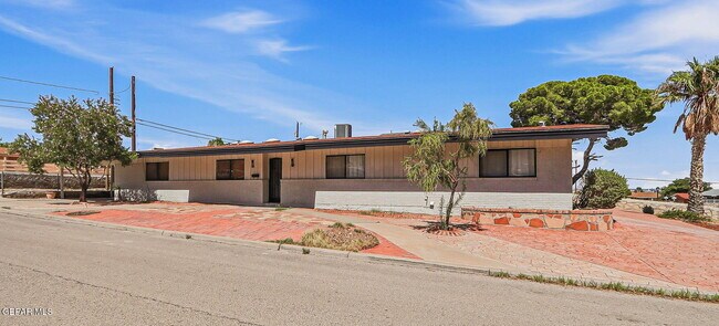 Foto del edificio - 2801 Polk Ave
