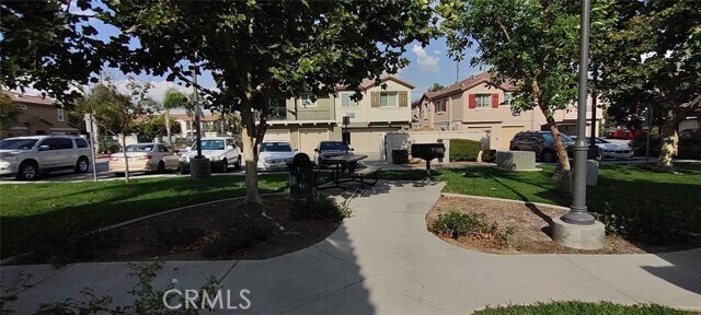Building Photo - 15637 Lasselle St