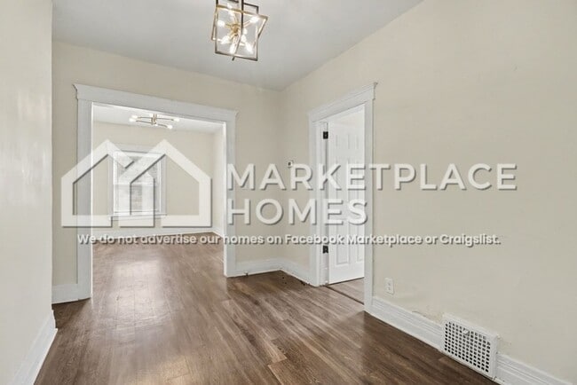 Building Photo - 5203 25th St