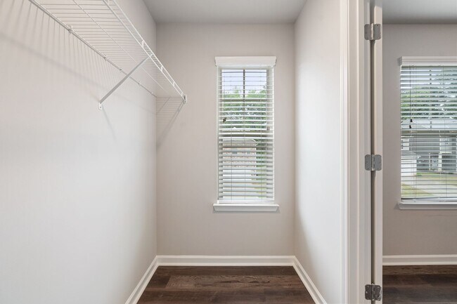 Foto del edificio - 4 bed / 2.5 bath in Gainesville! Retreat at Chicopee