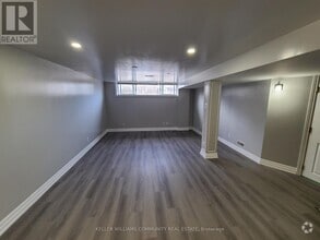 Building Photo - 16 Rintella Ct